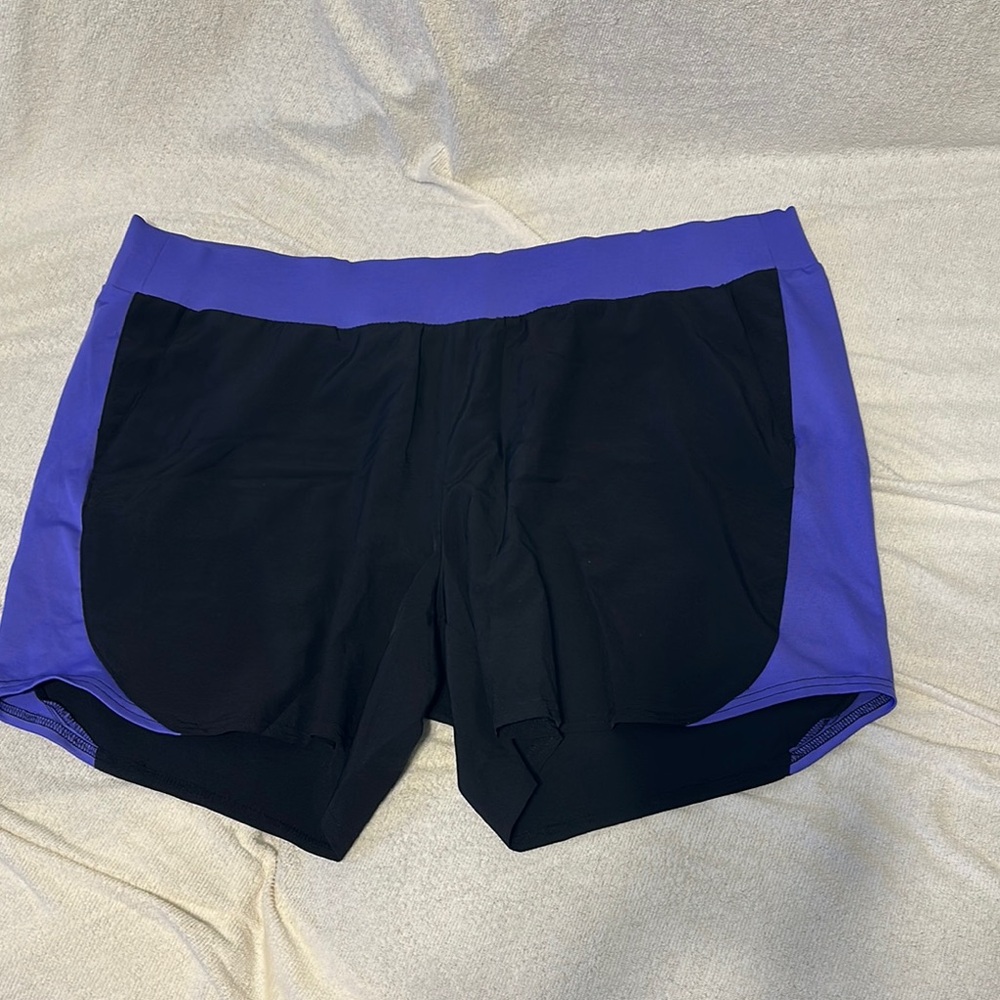 Tek Gear Athletic/Swimming Shorts-Black/Purple Performance Fit-Pockets